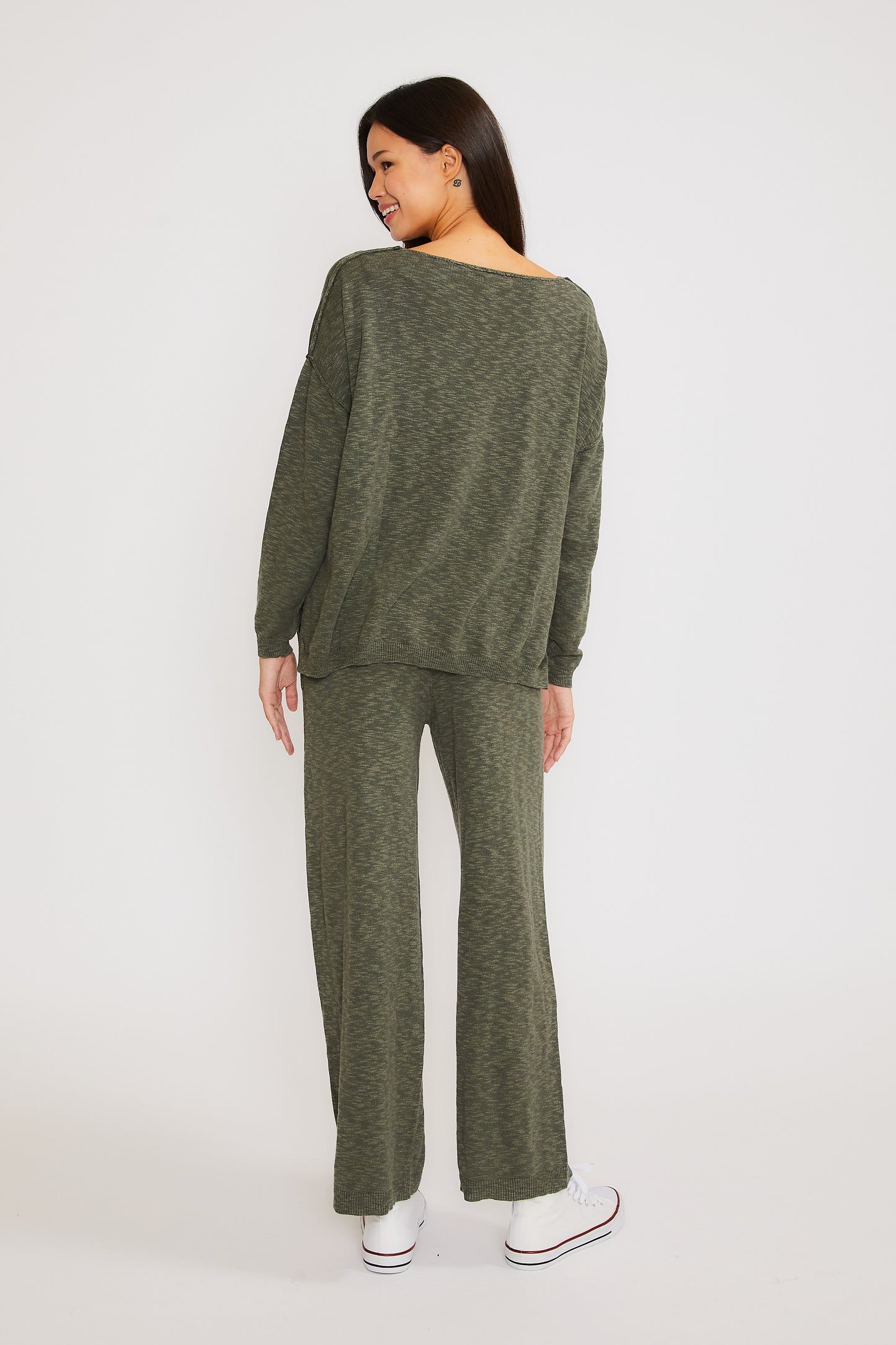 OLIVE SWEATER TOP + PANTS W/ POCKETS SET