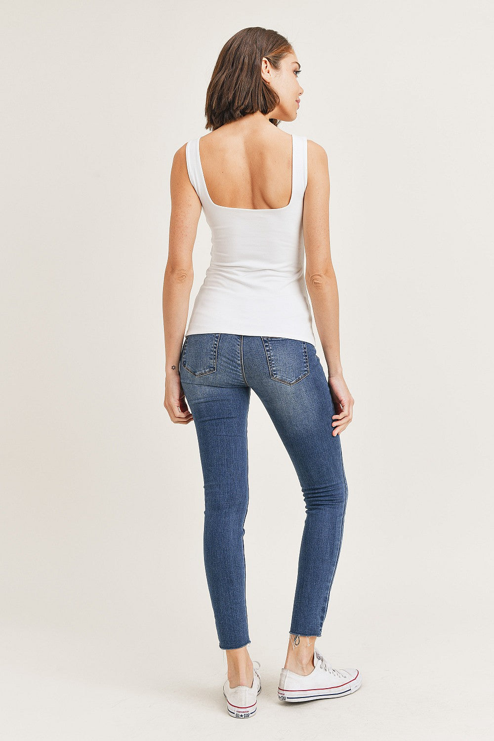 IVORY DOUBLE LAYERED SQUARE NECK TANK